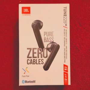 JBL tune 225 Bluetooth speaker